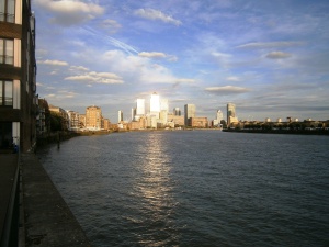 Canary Wharf in the sunshine